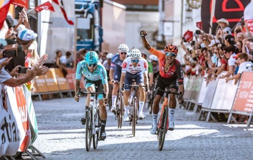 Po třech dnech Okolo Rakouska uzavírá Jakub Otruba první desítku a společně s Mártonem Dinou mají vytvořenu dobrou výchozí pozici do rozhodujících etap